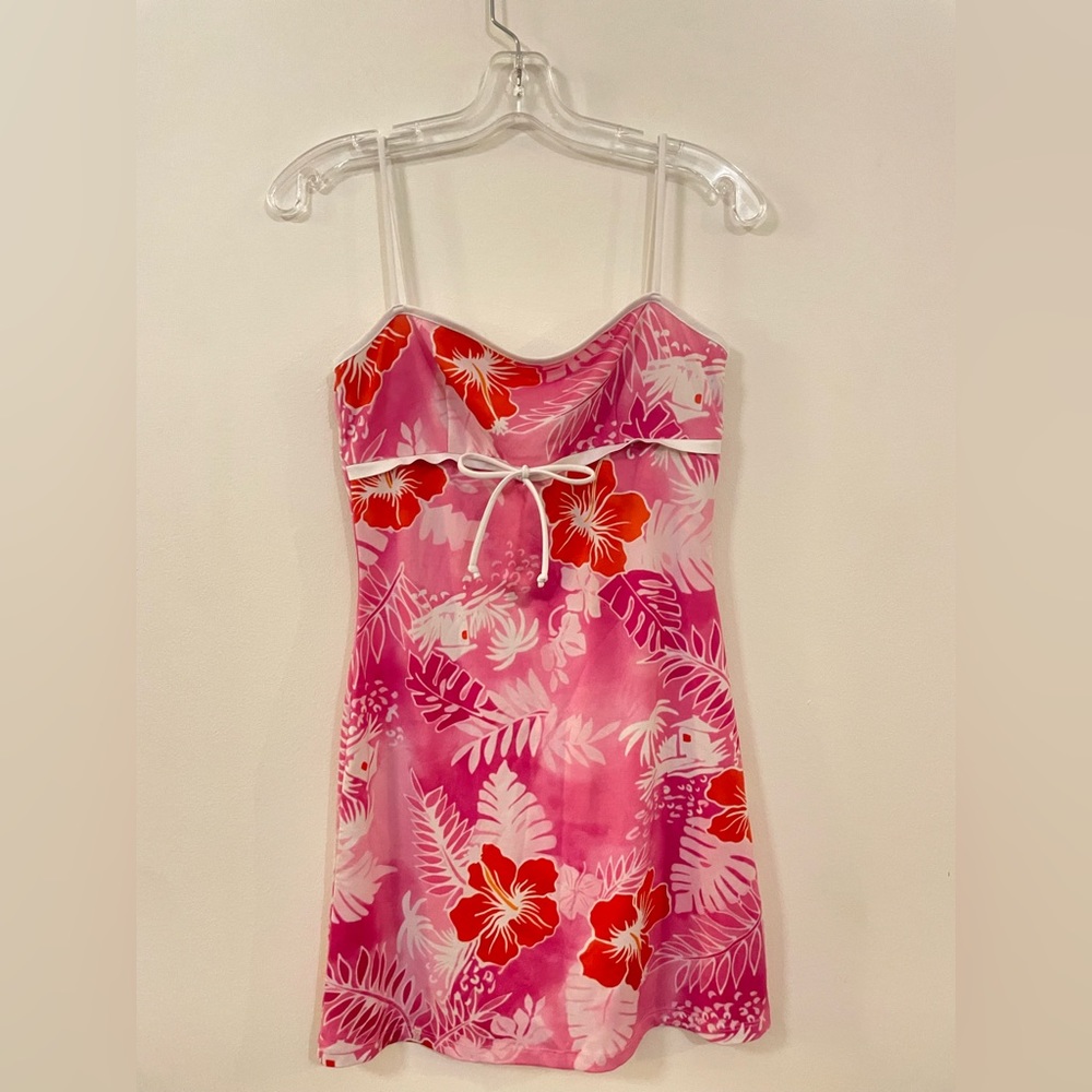 Hawaiian Pink Barbie-core Dress‎